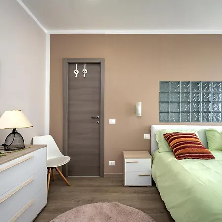 Irene * ジェノヴァ